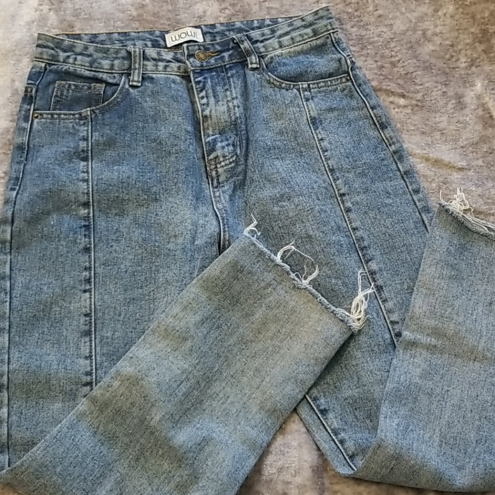 NWOT Wow ripped high waisted jeans